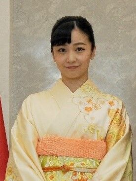 【皇族の人権】佳子さまからの警告「皇族は全員鬱病」「高い塀に囲まれた空間で、幽閉されているのと同じ」