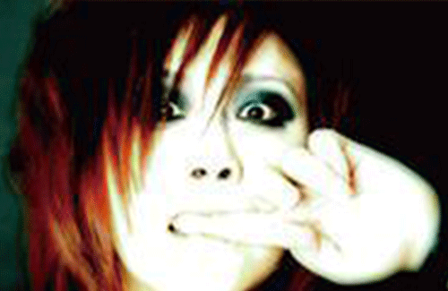 【訃報】V系バンド・Laputaの元ボーカル・aki(52歳）が死去。アニメ『金田一少年の事件簿』OPや『進ぬ!電波少年』ED歌う
