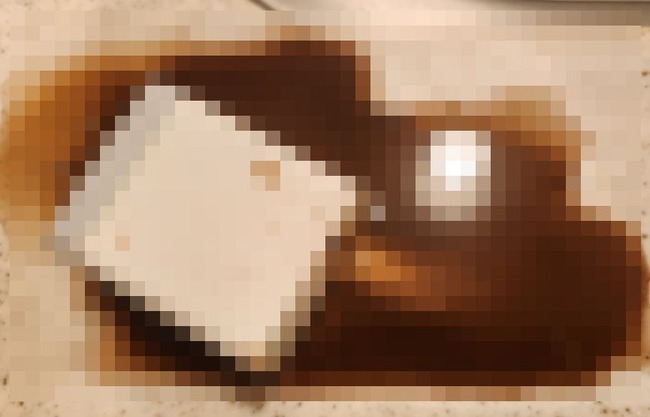「ACアダプタが超高熱になって、中から大量の〇〇が出てきた」ﾊﾟｼｬｯ ← なんだよこれえええ！？