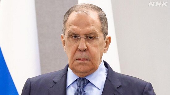 ロシア「日本は愚か。アメリカの金魚のフン。悲しいねぇ」