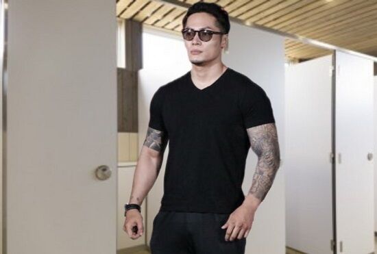 元プロ格闘家さん、トイレに籠もっていたらオッチャンに勢いよくドアを殴られる→結果ｗｗｗｗｗｗｗｗｗ