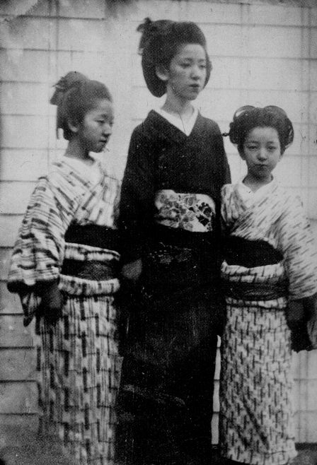 江戸時代の島津家の姫様、侍、芸子の古写真、現代でも通用する美男美女