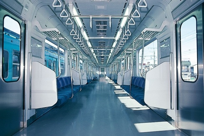 「駅と電車内の迷惑行為ランキング 2023」発表！これやってるヤツ、周りからウザく思われてるぞ…