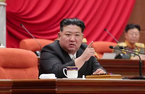 【断絶宣言】北朝鮮「韓国との統一は成し遂げられない」「南北は敵対的な国家関係」「核兵器どんどん作るぞ」