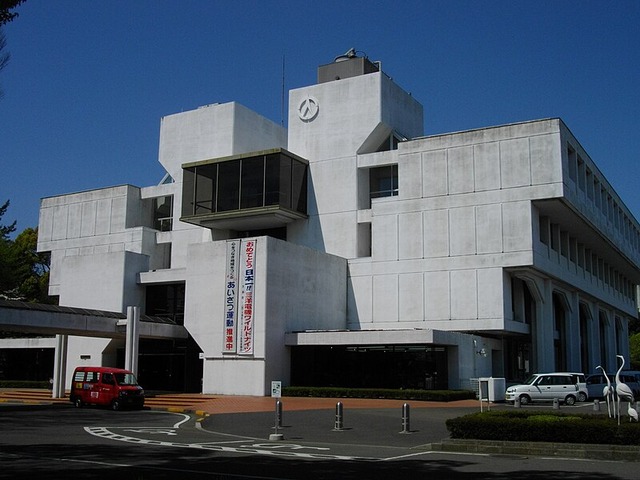 【群馬】大泉町 外国籍でも町職員に　住民の2割が外国人の町、採用の国籍条項撤廃・全職種