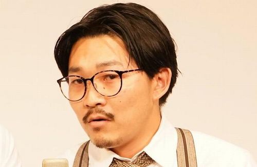 芸人・オズワルド伊藤さん、相方の交際相手を1年前からゼクシィに予言・的中されて気を失いかけるｗｗｗｗ　「ゼクシィ砲という新兵器」