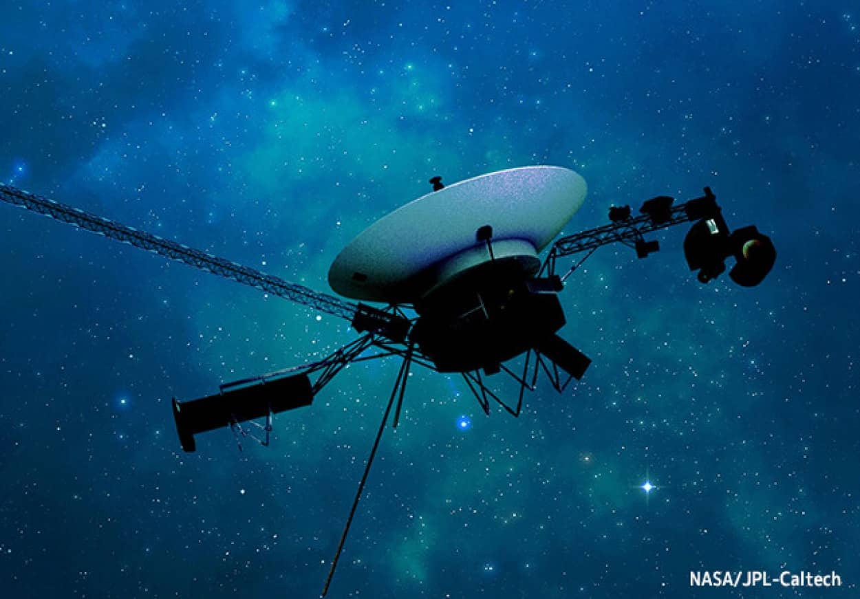 NASAの探査機「ボイジャー1号」に異変。意味不明な言葉を繰り返す