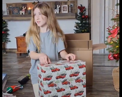 【動画】少女「クリスマスプレゼントは『PS5』！？ハァ！？（wktk」 犬「！！！！！（ｼｭﾊﾞﾊﾞﾊﾞﾊﾞｯ」