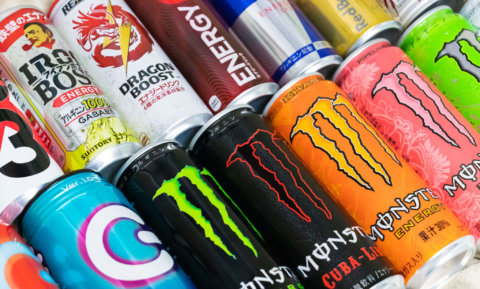 午前中からエナジードリンク飲んでるやつ、ヤバイぞ…