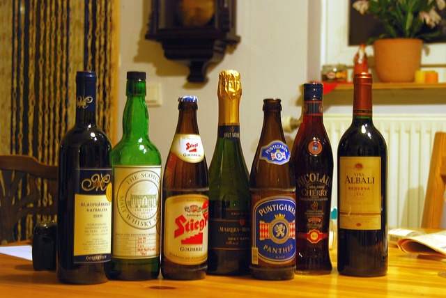 酒「ガンの原因です、脳劣化します、顔老化早まります」←これをいまだに飲んでる理由 www