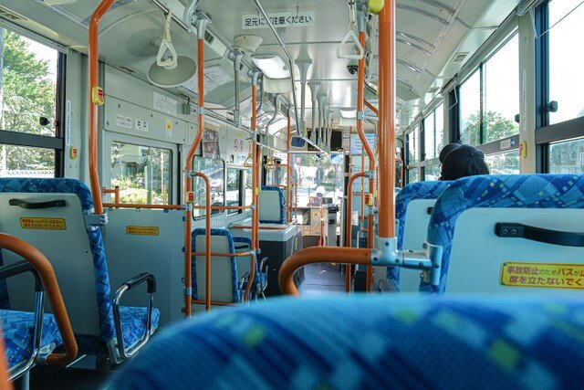 電車やバスで無断撮影してSNSで晒す『私刑』横行 →「スカッとしたｗ」じゃすまない法的リスクがあるぞ