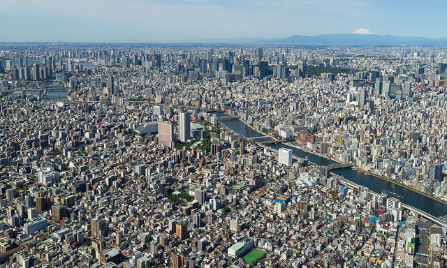東京圏「家賃高いウサギ小屋。通勤地獄。どこ行っても混雑。」みんな何故東京に住むの？