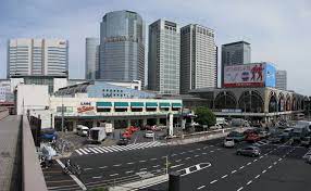 【速報】品川駅で女性がホームから突き落とされる事件が発生。犯人の身柄は確保。現場にいたらしき人の証言も