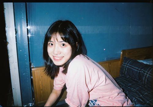 【画像】90年代？写ルンです？いいえ、違います