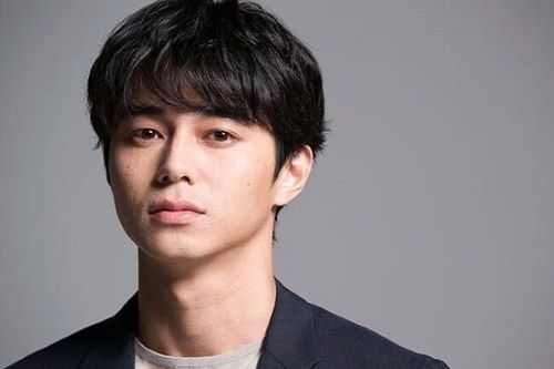 【物議】東出昌大さん、吹っ切れて強者版『無敵の人』と化してしまい賛否両論に「女性3人と共同生活」「（ネットに対して）荒れろ荒れろ」