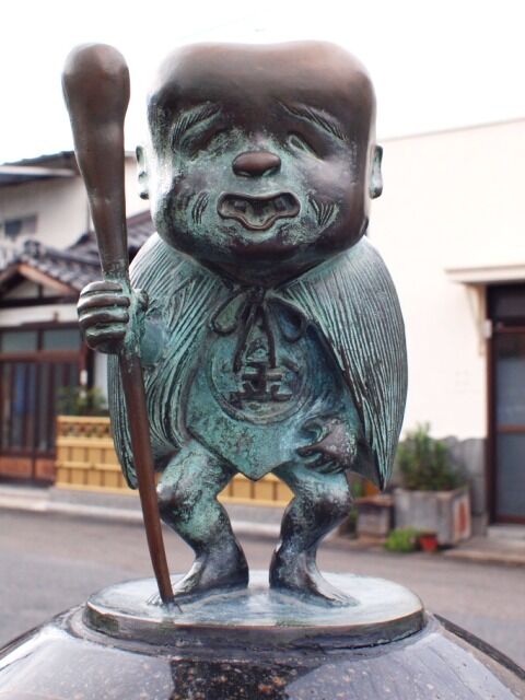 【朗報】日本の妖怪、大抵が「変質者のおじさん」で説明がつく
