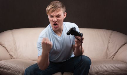 ゲーマー「サービス終了でゲームが遊べなくなるってなんなの？」→納得いかず抗議運動を始めてしまうｗｗｗｗｗｗ