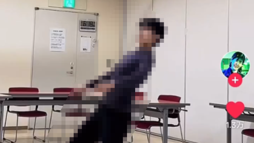 X民「今TikTokで1番イケてるアカウントはこれ」←なんだこれええええええ！！！