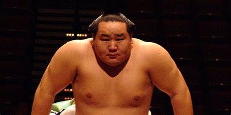 元横綱・朝青龍さんが緊急入院！原因は不明で検査中とのこと