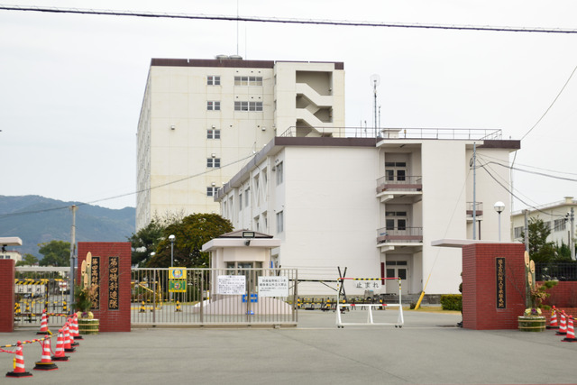 【自衛隊】陸士長がジュースに漂白剤を入れ同僚に飲ませる　停職3か月の懲戒処分に　陸自久留米駐屯地　福岡