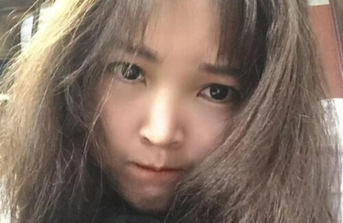 【衝撃画像】1日50キロ歩く長距離徒歩旅行をしている20代女性の変わり果てた風貌が話題に…「58歳のように見える」