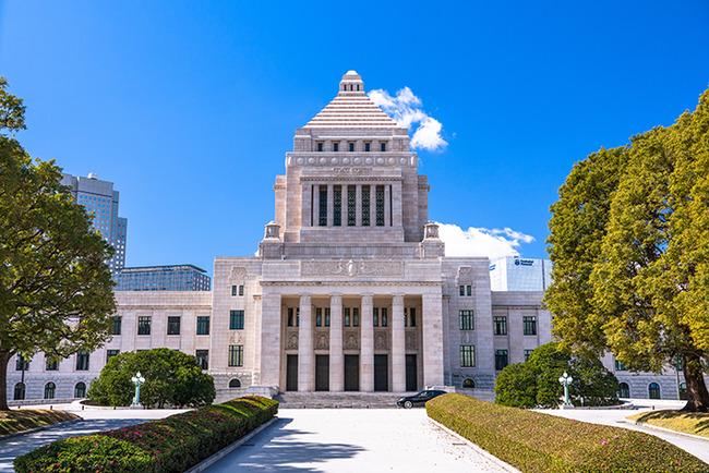 国会議員さん、「就職氷河期に100社落ちた」と語る女性議員を嘲笑してしまう「おれ全部受かったｗ」