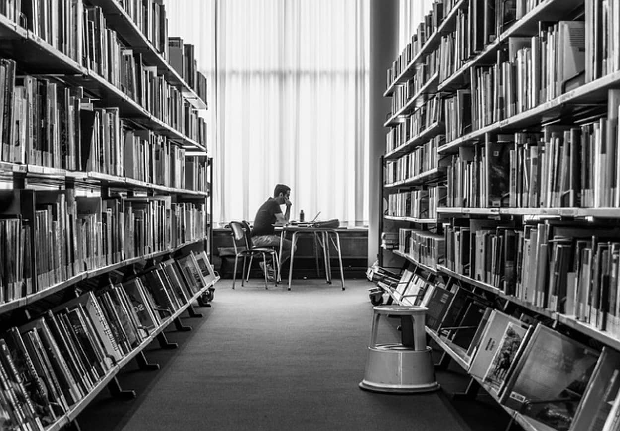 アメリカの図書館が危険な場所に。犯罪が多発し警察が駆け付ける事件が続出中