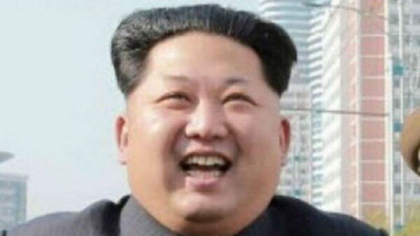 北朝鮮の金正恩氏、泣き言「経済制裁正直キツイ」「核を使うつもりはまったくない」