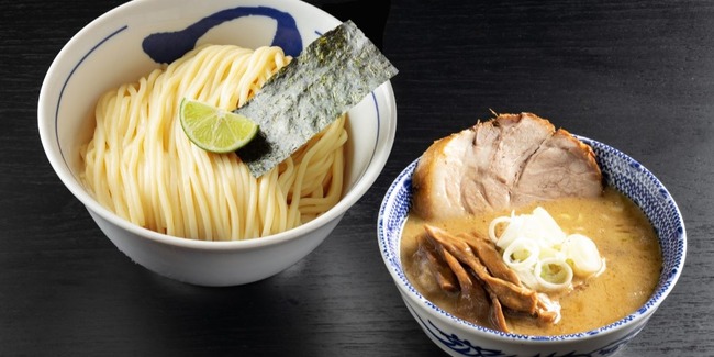 客「つけ麺のスープが無くなったから足して欲しいとお願いしたらプラス200円かかると言われた。普通はありえない笑、評価☆1つけとこ」→物議に