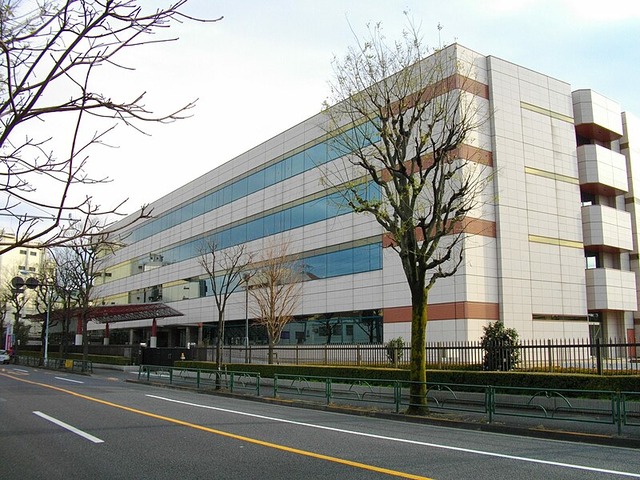 【悲報】社会保険料さん、あまりにも重すぎる……