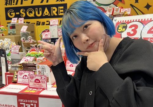 【画像】パチ屋に「無加工顔と激太りボディ」を晒されて炎上した人気コスプレイヤーさん、謝罪しながら加工の一部始終を公開した事で好感度爆上げへｗｗｗｗｗ