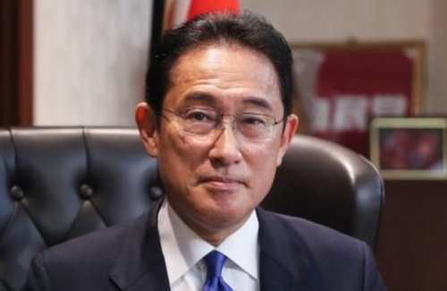 【残当】自民党員3万人以上減少…岸田首相「信頼回復をしながら頑張ってほしい」