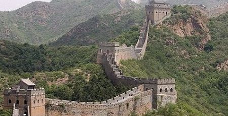 中国・万里の長城、異次元の混雑をみせる！これにはムスカ大佐も驚き