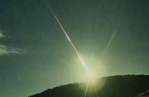 【動画】ポルトガルでクソデカ火球が目撃され騒然！夜でもこんなに明るくなるのか・・・