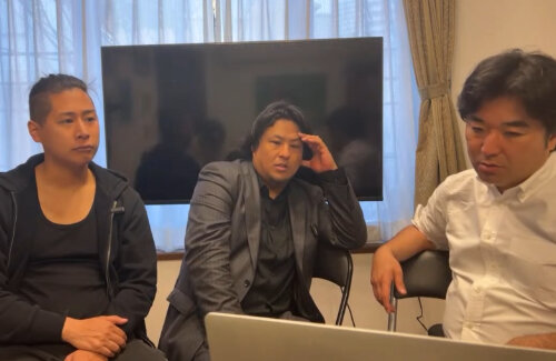 つばさの党、逮捕前の生放送で「逮捕できないから」と言いながら不安そうに貧乏ゆすり「動揺隠せてない」