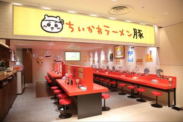 【画像】ちいかわの二郎ラーメン店、予約困難。