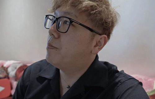 【ガチでヤバい】ヒカキンさん、本当に冗談抜きで精神崩壊…　「過酷なスケジュールでパニック状態」「無表情で涙」「鬱状態の初期症状です」