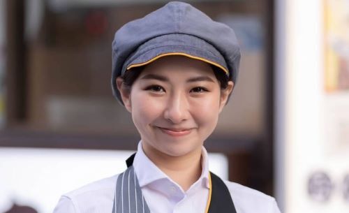 バイトの22歳女性が新社長に抜擢された件、謎人事の真相が判明か