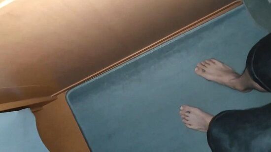 妻に自宅で浮気された夫さん、その様子を動画に収める　震えながら撮影する姿がヤバすぎる・・・