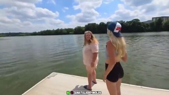 インフルエンサーさん、泳げない女性を湖に飛び込むようけしかける→女性が飛び込んだ後さらに鬼畜な行動に出て批判殺到