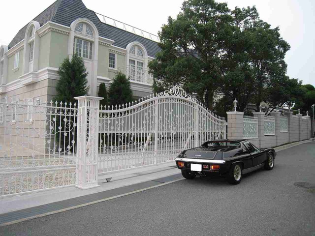 なんで高級住宅街は坂が多いの？