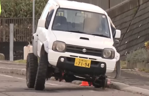 走行中の軽乗用車からタイヤが外れて女児に直撃し意識不明の重体になった事故で、車の所有者も逮捕　運転手以外では異例の模様　なお、女児は…