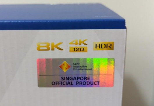【悲報】『PS5』本体のパッケージ箱から『8K』対応ロゴが消えていたことが判明する…