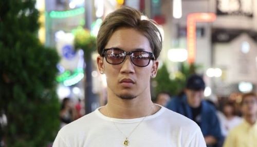 ユーチューバーvs芸人どちらが面白いか論争に、朝倉未来さん「マルチな才能を持ってるYouTuberの方が芸人より凄い」