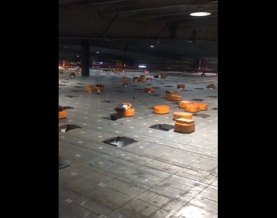 なんで中国からくる荷物は箱ボッコボコだったりするの？ ⇒ 理由がよくわかりすぎる動画ｗｗｗｗｗ