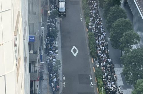 X民「東京都知事選並びすぎだろ！若者の意識が変わってる証拠ですね！」ﾊﾟｼｬｯ→有識者の力でヤバすぎる真実が判明ｗｗｗｗｗ