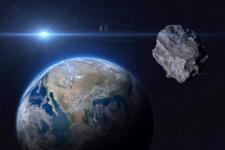 地球に接近した小惑星「2024 MK」が、地球の重力によって軌道がズレたことが判明