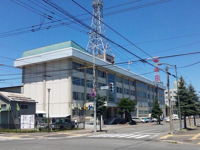 【悲報】旭川の警察、腐ってる、21歳被告と不倫の警部補ら、関係者に口止め工作