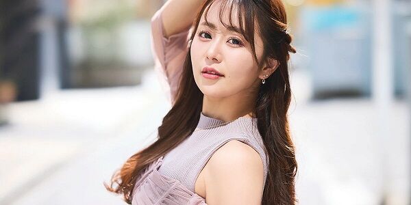 大人気女性声優さん（36歳）、今まで一度も『男の人と手を繋いだことがない』ことを告白！