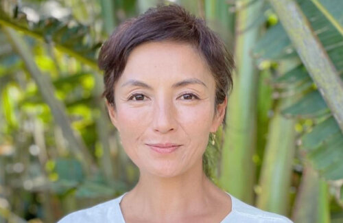 女優・吉本多香美さん、コロナ後遺症で大変なことになっていた・・・「1年寝たきりの日々。呼吸することもままならず、血圧も維持出来ず何回も失神」